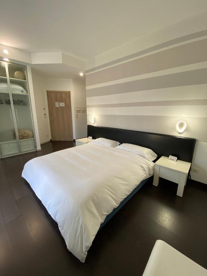 Hotel Angi Fosso  Ngoại thất bức ảnh